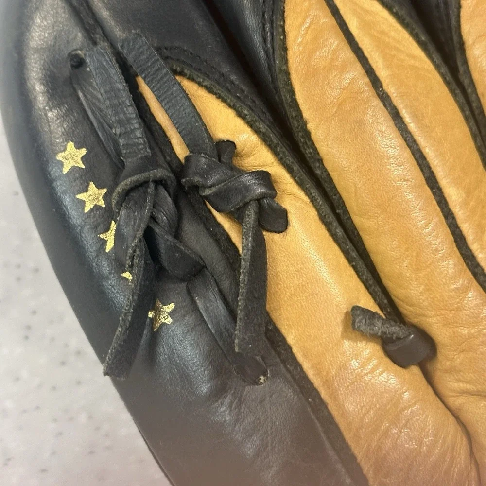 Louisville Slugger Baseball/Softball Glove Model LP1350 Player Series 13.5